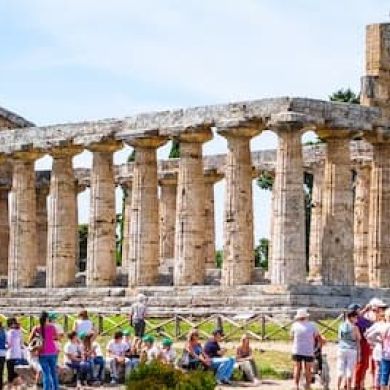 Locandina evento Parco Archeologico di Paestum: Salta la fila e visita guidata