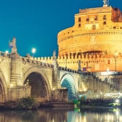Immagine evento Aperitivo sul Tevere: giro in battello di sera e drink