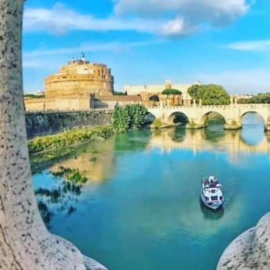 Locandina evento Castel Sant'Angelo: Biglietto d'ingresso + Tour in barca Hop-on Hop-off