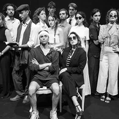 Locandina evento SCUOLA TEATRO NAPOLI - QUINDICI RAGAZZƏ CON QUALCHE ESPERIENZA