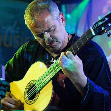 Immagine evento GIOVANNI SENECA, CHITARRA BATTENTE, CHITARRA FLAMENCA - 'TRACCE'